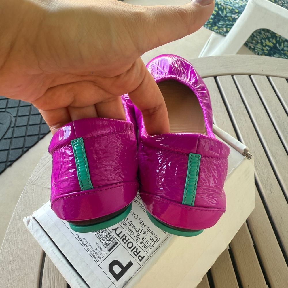 Tieks flat shoes